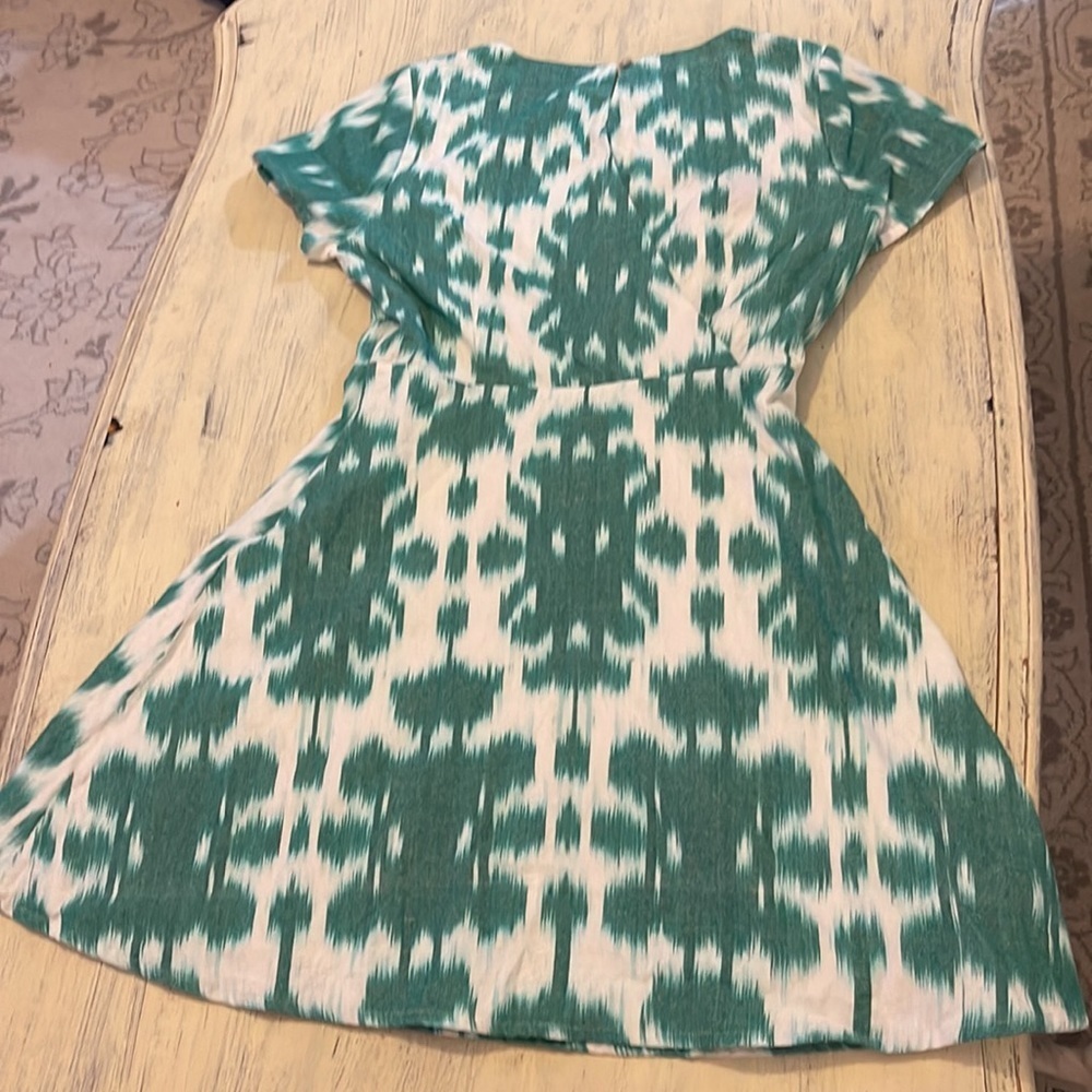 Vineyard Vines Icat Dress - Picture 2 of 4